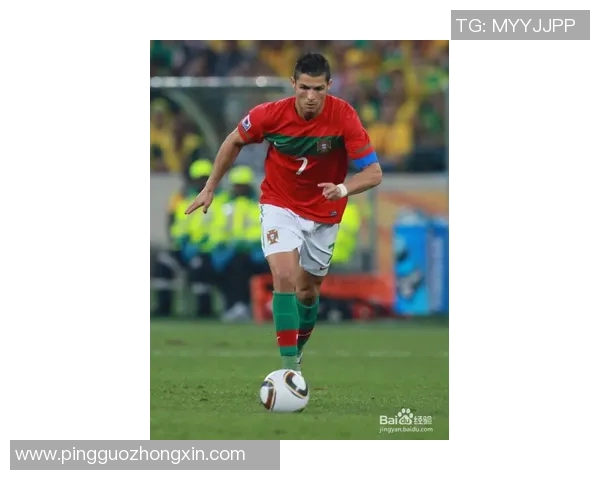 跑位出色的足球明星们如何在比赛中创造机会与进球的精彩瞬间